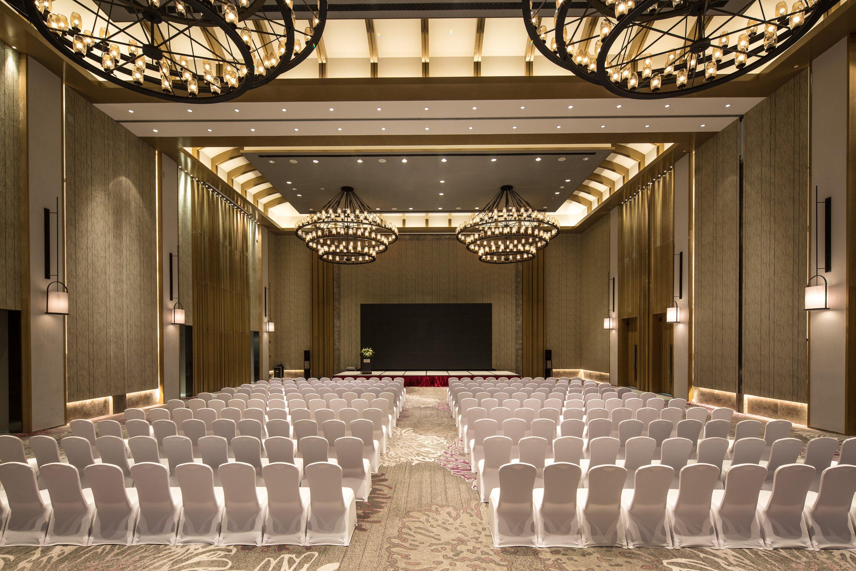 Готель Crowne Plaza Qingdaoorientalmoviemetropolis By Ihg Екстер'єр фото